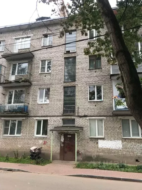 2-к кв. Ленинградская область, Гатчина ул. Карла Маркса, 59А (41.4 м) - Фото 0