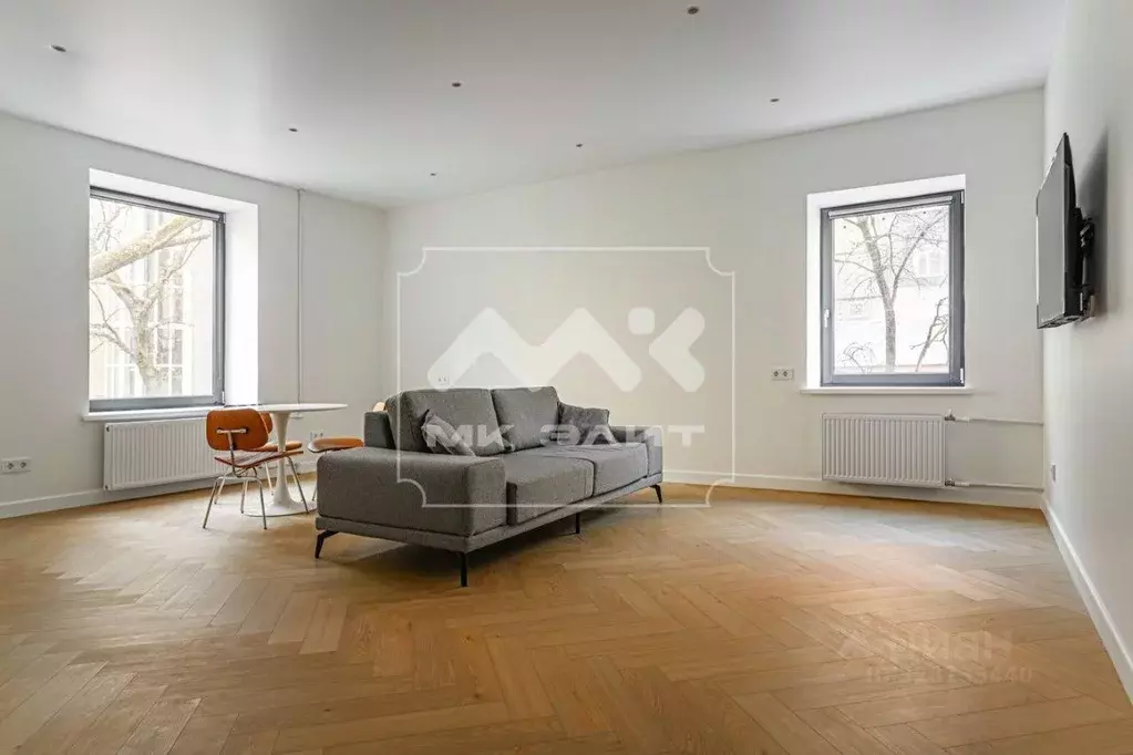 Квартира, 1 комната, 75 м - Фото 1