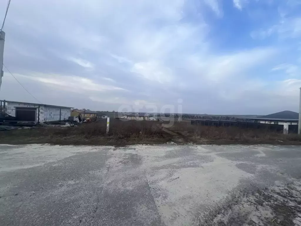 Участок в Белгородская область, Губкин пер. Покровский, 2 (15.0 сот.) - Фото 1