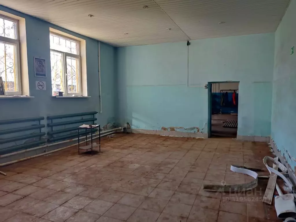 Помещение свободного назначения в Липецкая область, Липецк Сырский ... - Фото 0