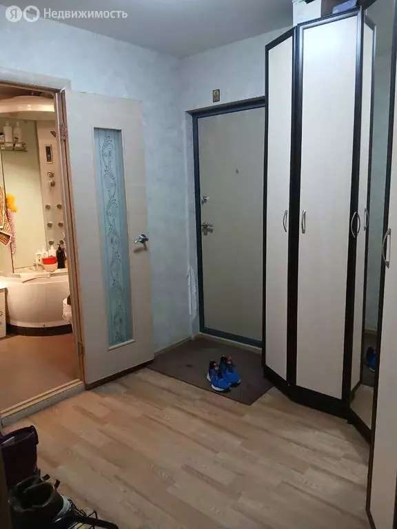 3-комнатная квартира: Первоуральск, улица Володарского, 15 (55.1 м) - Фото 2