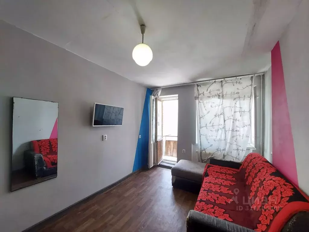 Комната Псковская область, Псков ул. Киселева, 8 (13.4 м) - Фото 0