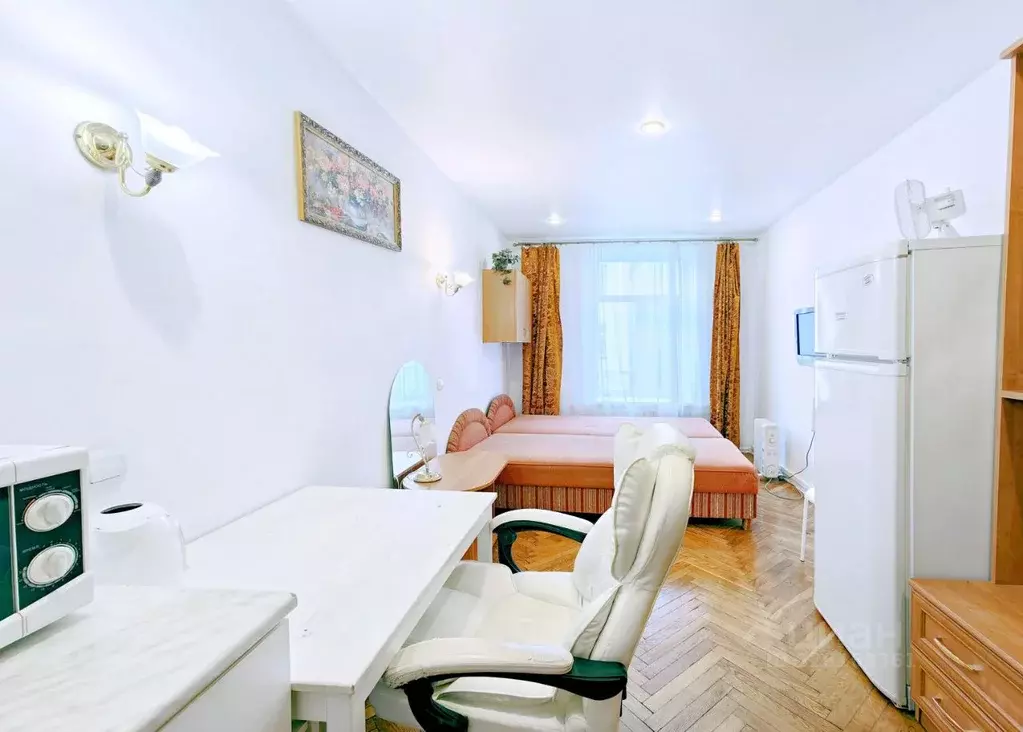 Студия Санкт-Петербург Невский просп., 53 (26.0 м) - Фото 1