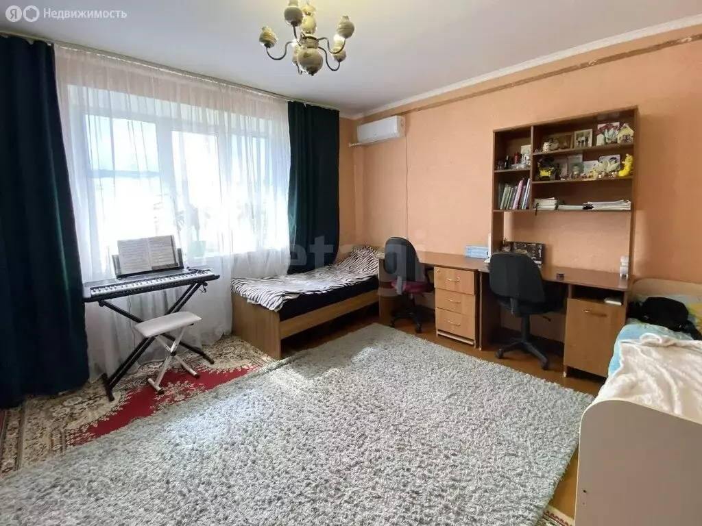 3-комнатная квартира: Белореченск, улица Ленина, 27 (63.5 м) - Фото 2