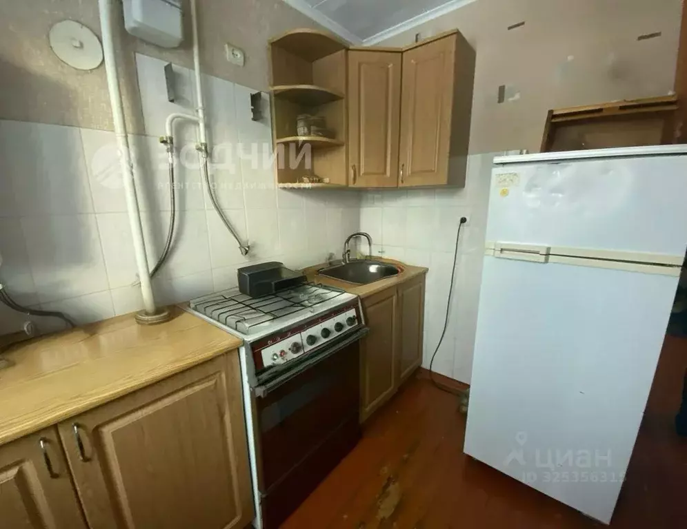 2-к кв. Чувашия, Канаш ул. 30 лет Чувашии, 9 (44.0 м) - Фото 1