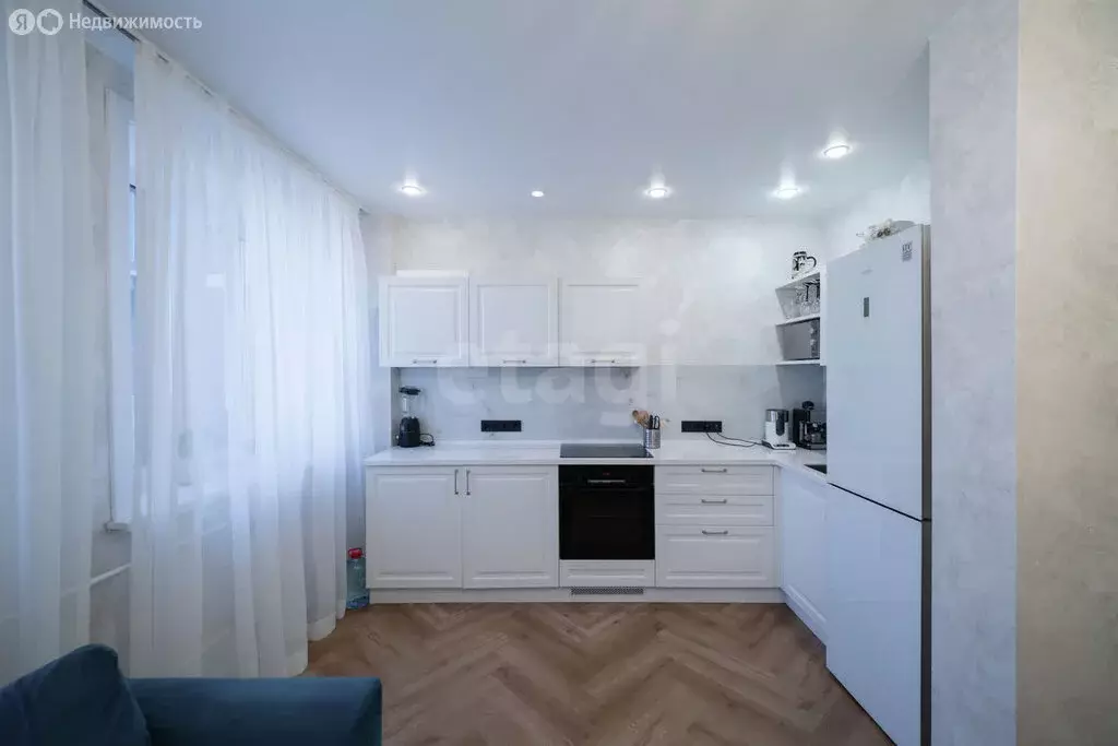 2-комнатная квартира: Иркутск, Байкальская улица, 293/3 (64.6 м) - Фото 1