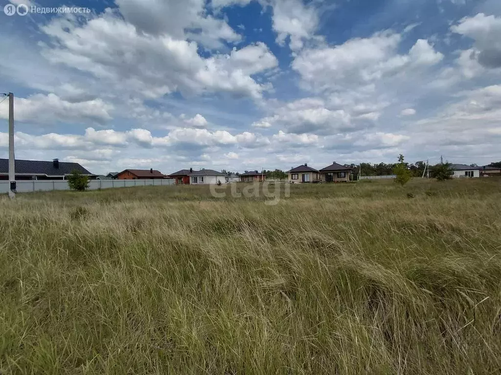 Участок в село Александровка, Жемчужная улица (9 м) - Фото 1