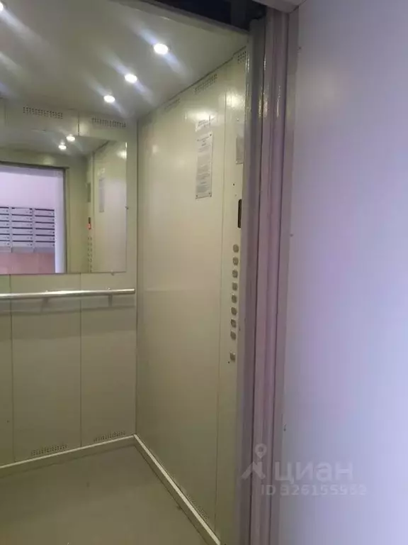 Студия Томская область, Томск ул. Набережная Озера, 22 (32.0 м) - Фото 2