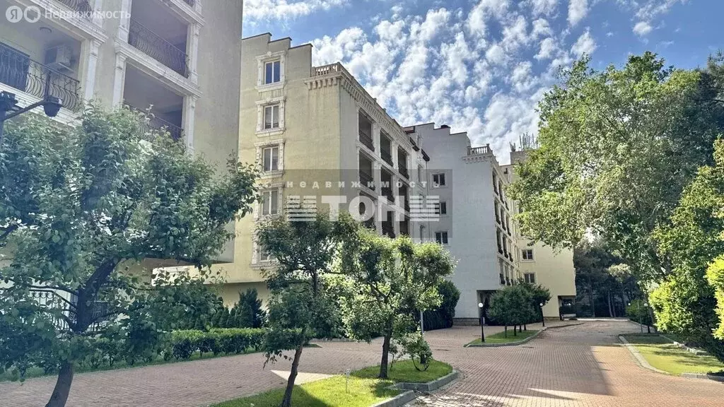 2-комнатная квартира: Геленджик, Революционная улица, 47 (128.4 м) - Фото 0