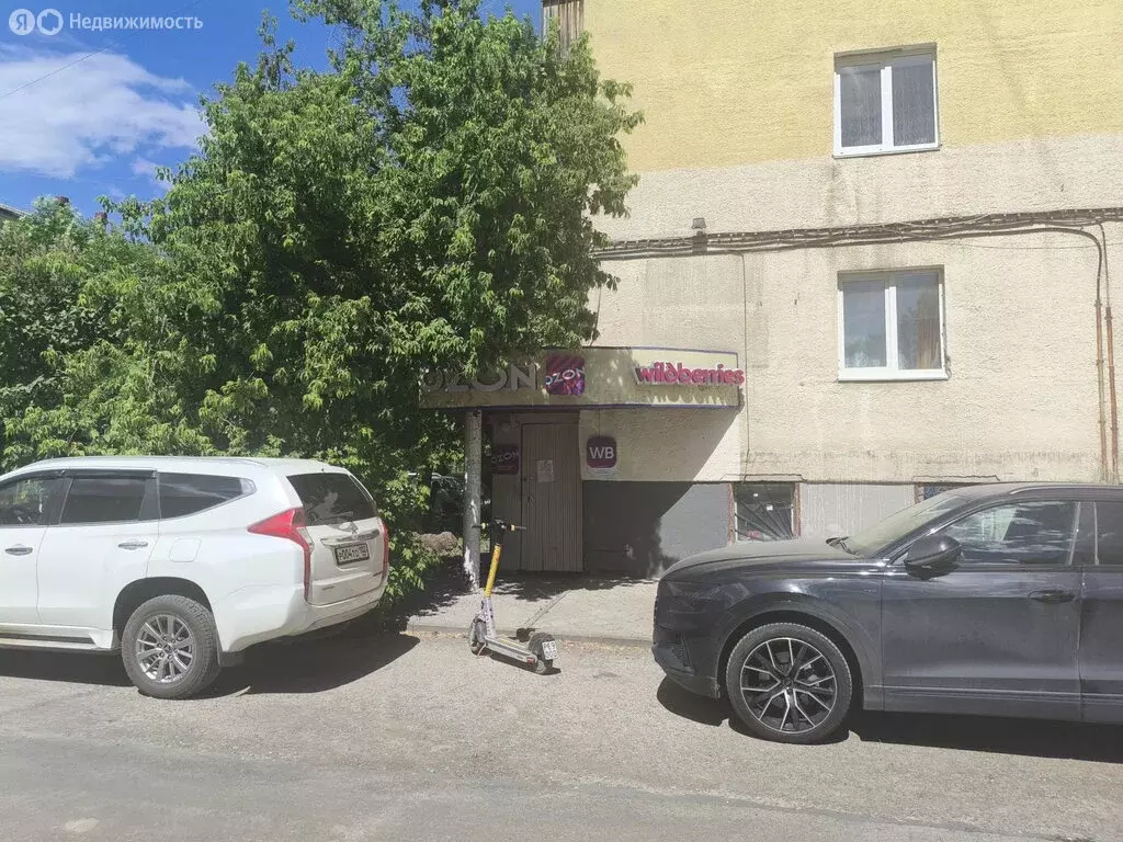 Помещение свободного назначения (200 м) - Фото 1