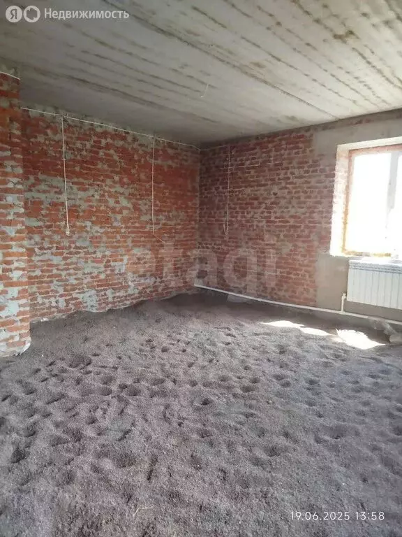 Дом в село Абатское, улица 1 Мая (147.3 м) - Фото 1