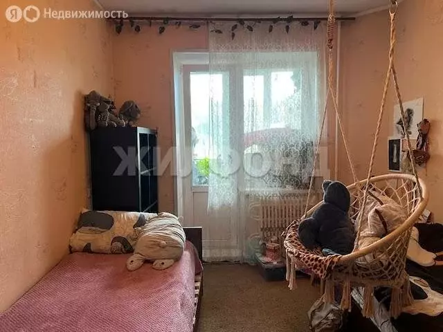 3-комнатная квартира: Новосибирск, Советский район, микрорайон Нижняя ... - Фото 0