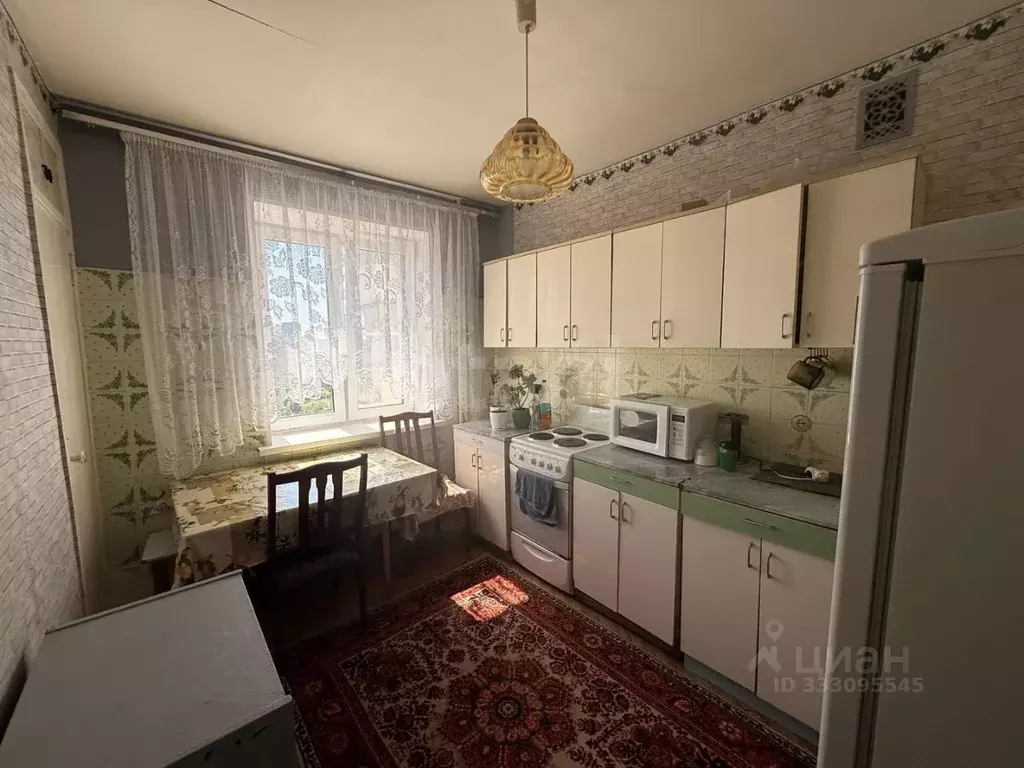 2-к кв. Белгородская область, Белгород Левобережная ул., 10 (56.0 м) - Фото 1