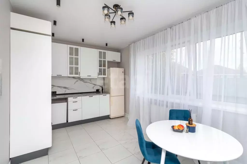 Дом в Тюменская область, Тюмень Автотранспортник-2 ДНТ, ул. ... - Фото 1