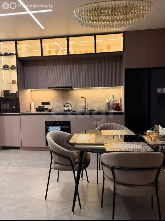 2-комнатная квартира: Якутск, Вилюйский тракт, 3-й километр, 9А (68 м) - Фото 1