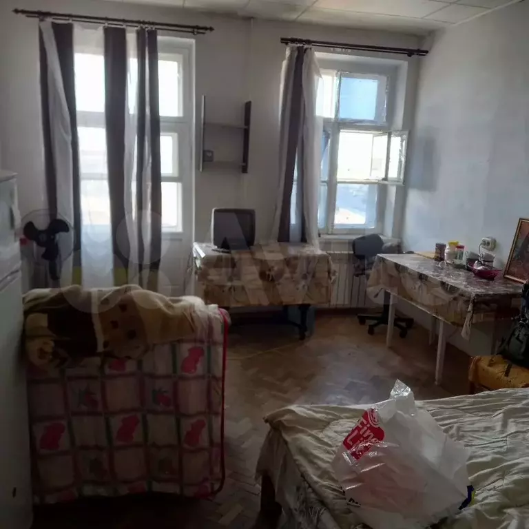 Комната 18,5 м в 6-к., 7/7 эт. - Фото 0