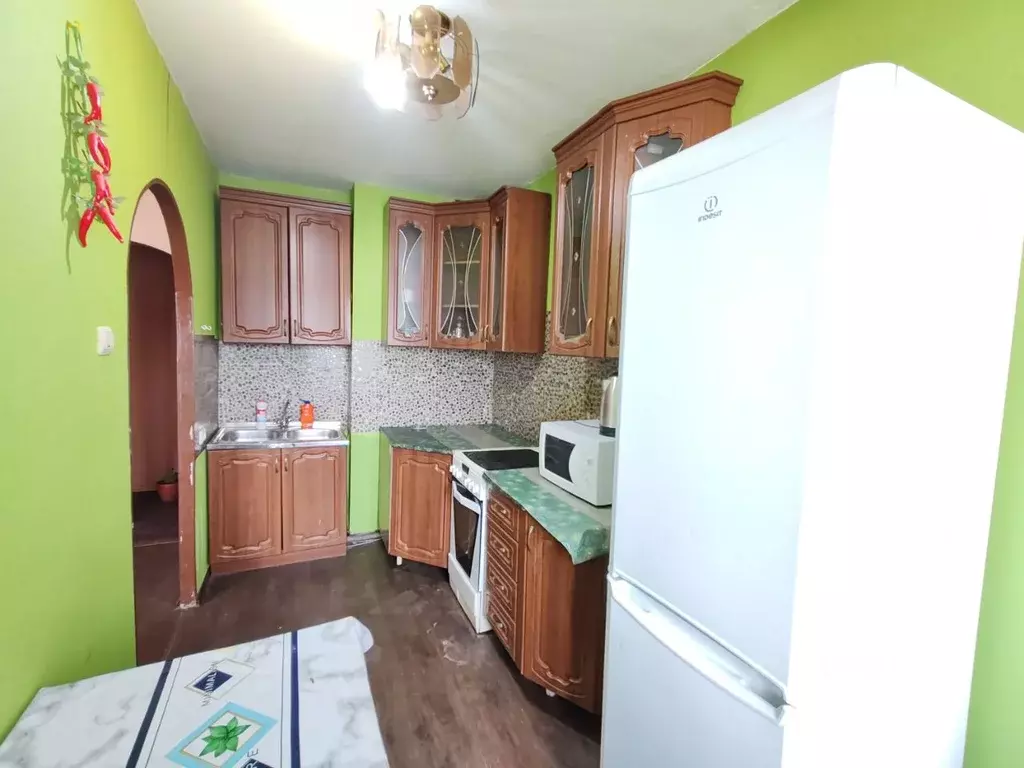 2-к кв. Иркутская область, Иркутск Радужный мкр, 37 (50.0 м) - Фото 0