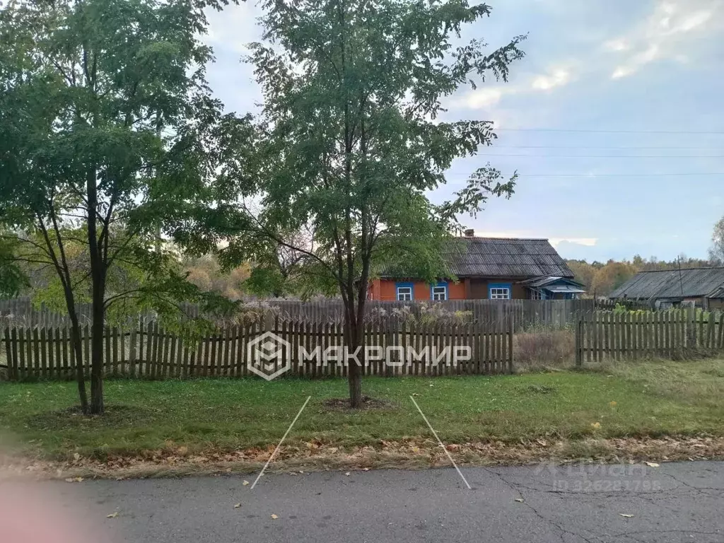 Дом в Брянская область, Карачевский район, Верхопольское с/пос, д. ... - Фото 2