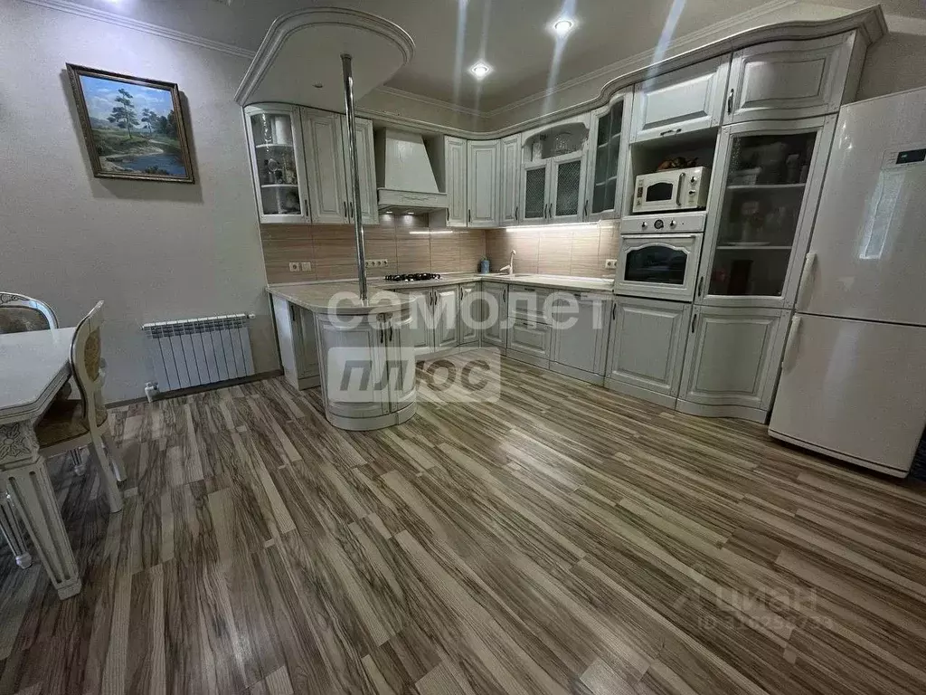 Дом в Краснодарский край, Туапсе ул. Кириченко, 112 (171 м) - Фото 1