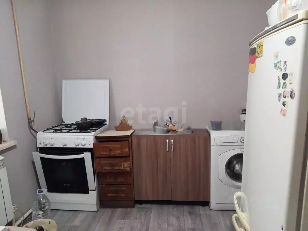 Дом в Калмыкия, Элиста ул. Алтн Булг, 18 (51 м) - Фото 1