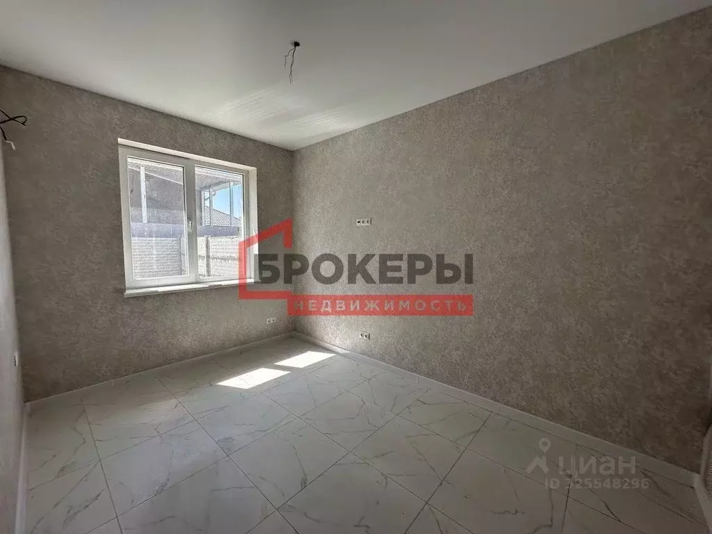 Дом в Крым, Евпатория городской округ, Заозерное пгт ул. Прибрежная ... - Фото 2