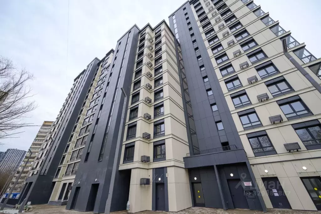 3-к кв. Москва ул. Ремизова, 11К2 (76.5 м) - Фото 1