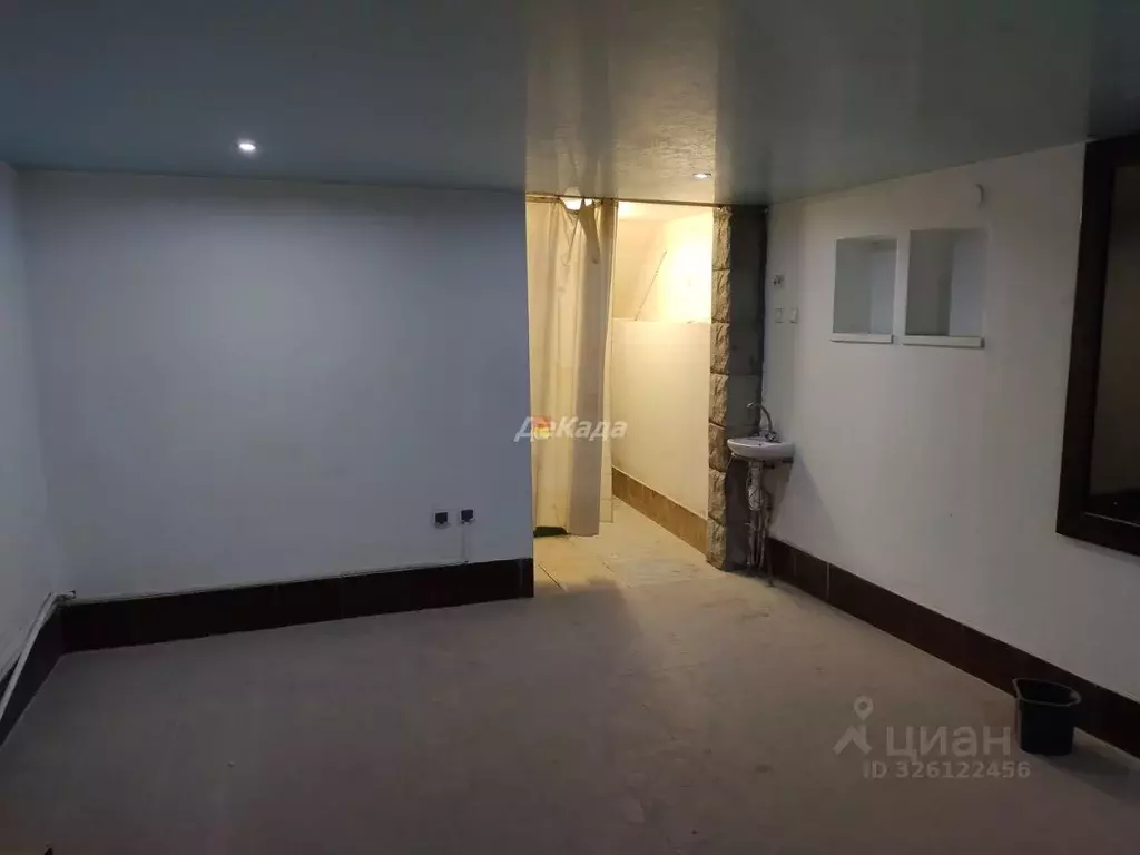 Помещение свободного назначения в Ульяновская область, Ульяновск ул. ... - Фото 1