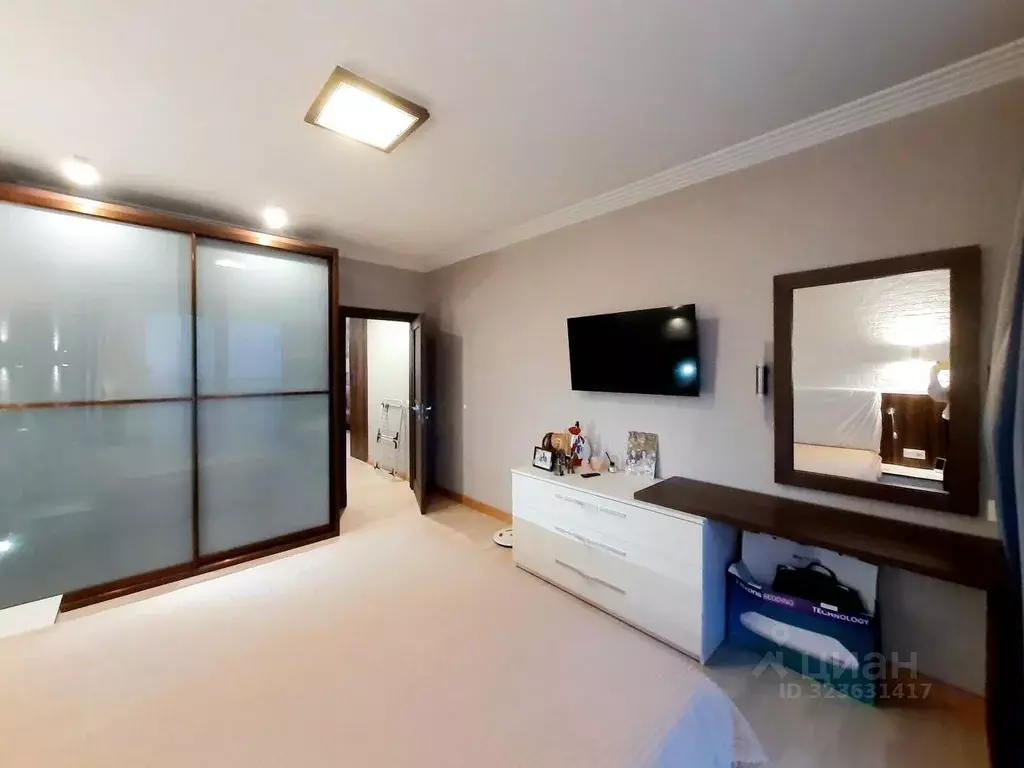 2-к кв. Калининградская область, Калининград Майский пер., 1 (64.0 м) - Фото 1