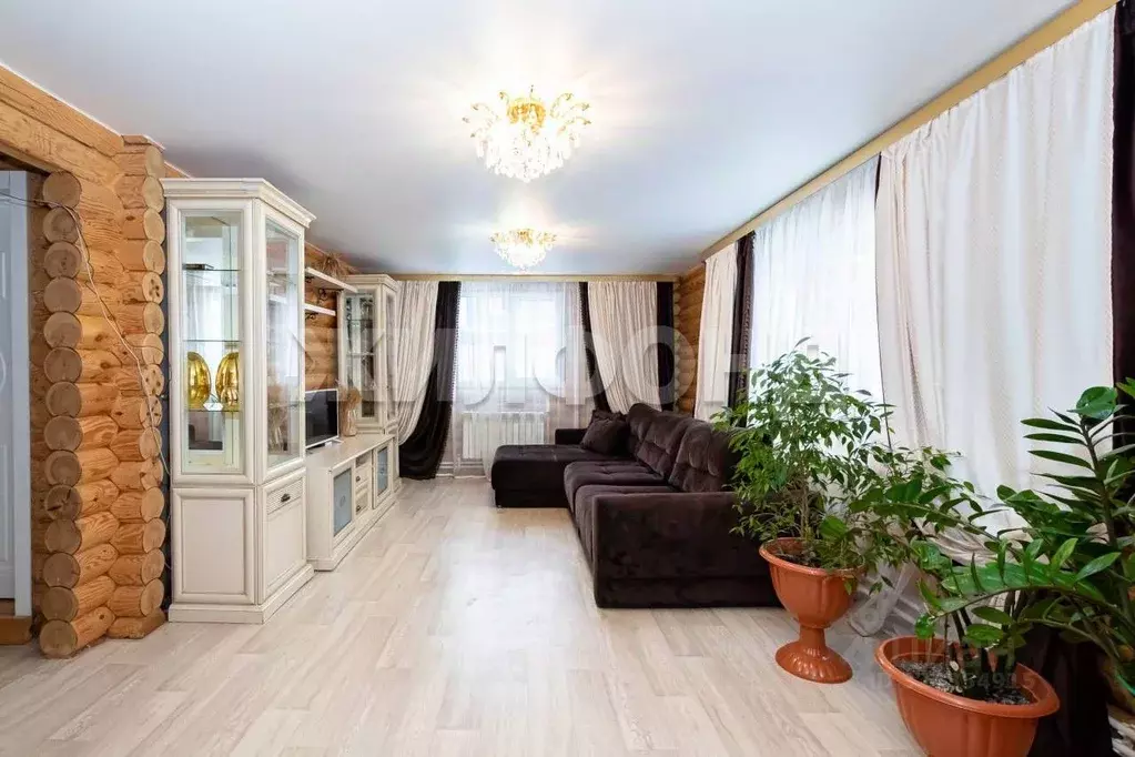 Дом в Новосибирская область, Новосибирск Лирическая ул. (164 м) - Фото 1