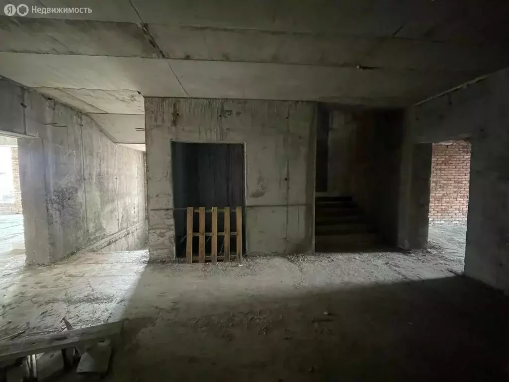 1-комнатная квартира: Владикавказ, проспект Доватора, 83 (67 м) - Фото 2