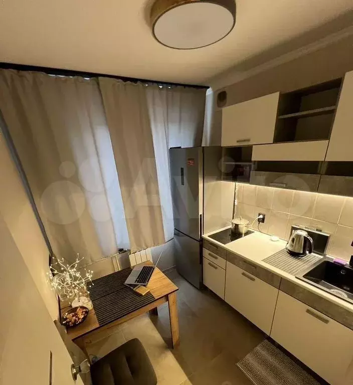 1-к. квартира, 32 м, 1/9 эт. - Фото 0