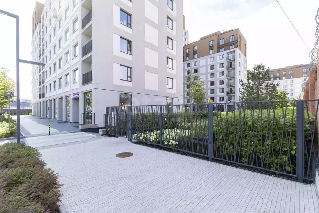 Склад в Тюменская область, Тюмень ул. Молодогвардейцев, 5к1 (3 м) - Фото 1