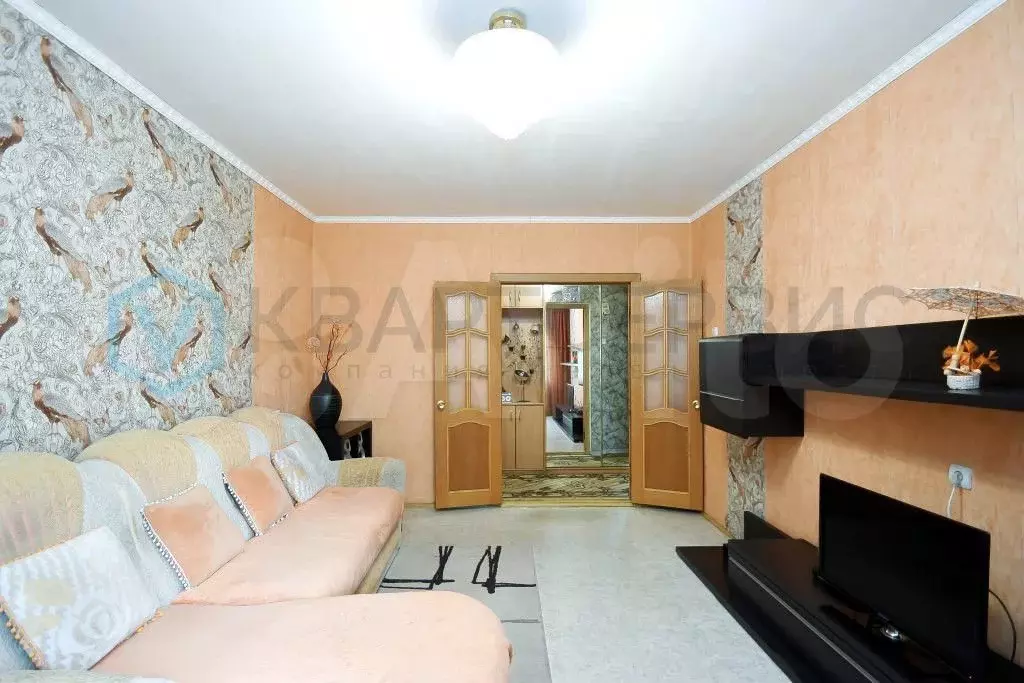 3-к. квартира, 64 м, 2/9 эт. - Фото 1