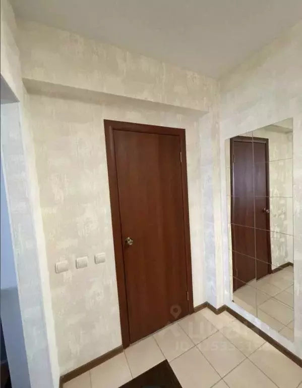 Студия Омская область, Омск ул. Малиновского, 18к3 (29.4 м) - Фото 1