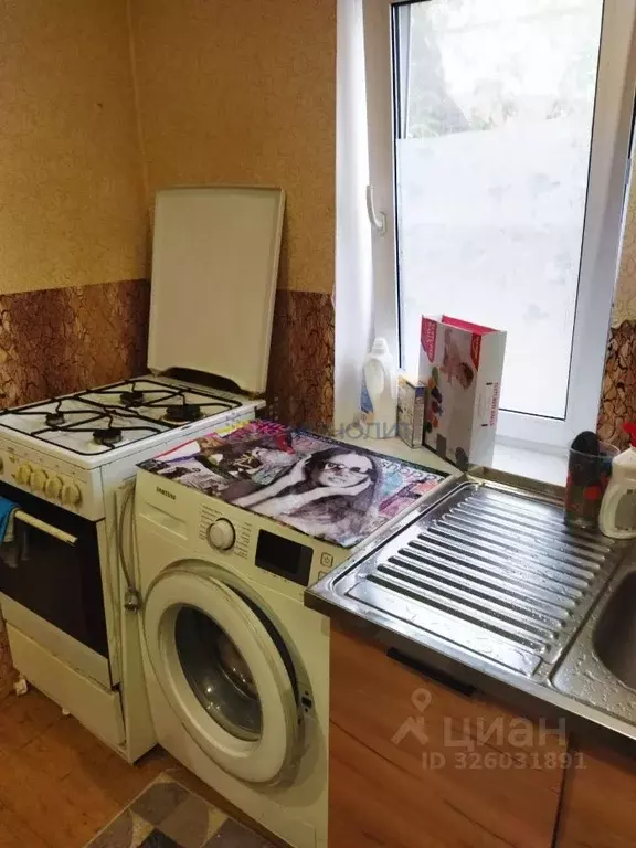 2-к кв. Нижегородская область, Нижний Новгород ул. Литвинова, 89 (30.0 ... - Фото 2