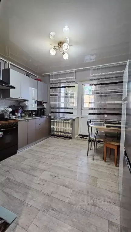 2-к кв. Краснодарский край, Ейск Коммунистическая ул., 85/8 (57.0 м) - Фото 1