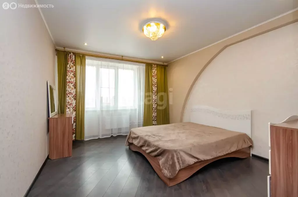 2-комнатная квартира: Новосибирск, улица Орджоникидзе, 47 (87 м) - Фото 0