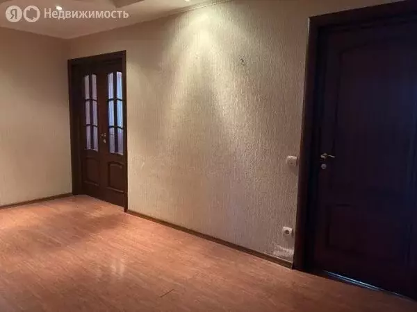 3-комнатная квартира: Уфа, улица Набережная реки Уфы, 3/2 (105.3 м) - Фото 0
