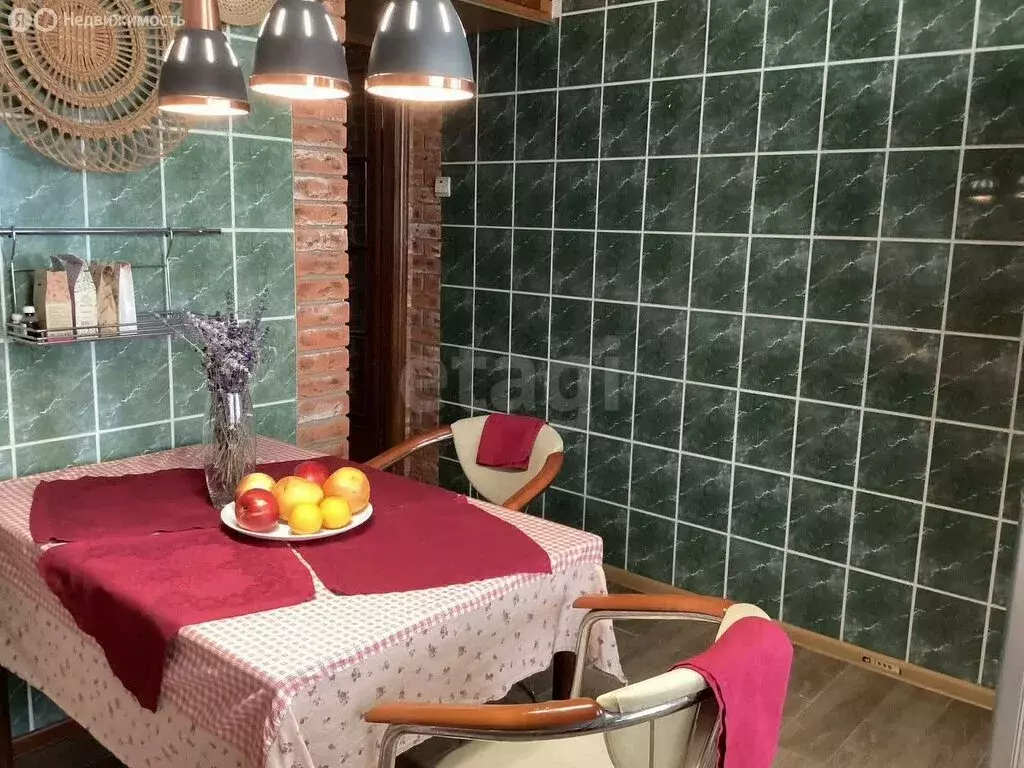 2-комнатная квартира: Борисовка, рабочий посёлок Борисовка, Советская ... - Фото 1