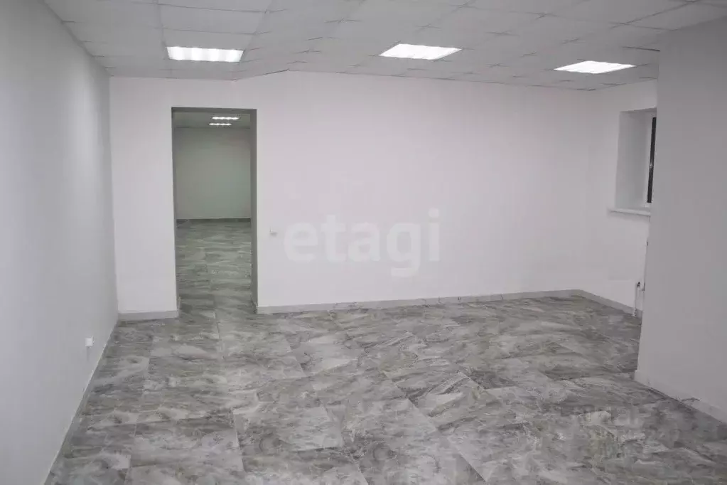 Помещение свободного назначения в Самарская область, Самара Майский ... - Фото 2