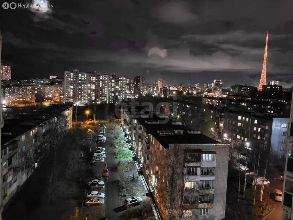 2-комнатная квартира: Пермь, улица Макаренко, 12А (59.6 м) - Фото 2