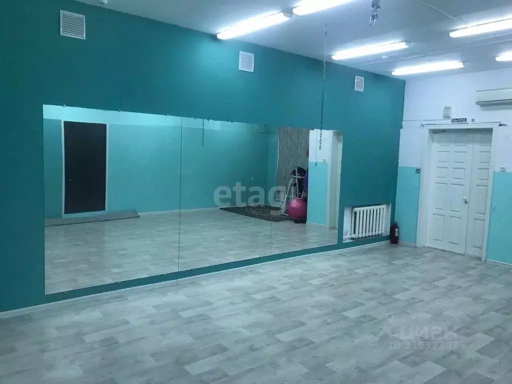 Помещение свободного назначения в Ульяновская область, Ульяновск ул. ... - Фото 1