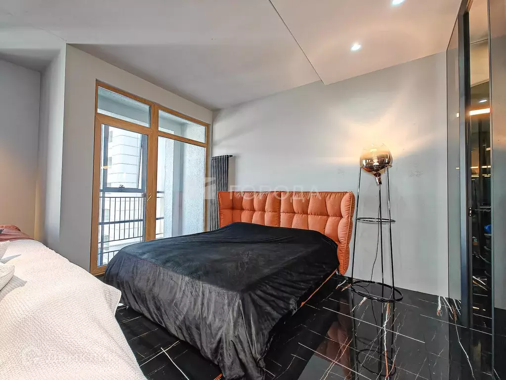 Продаётся 1-к квартира, 54.3 м - Фото 0