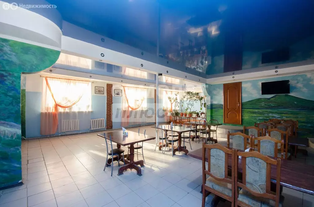 Помещение свободного назначения (242.8 м) - Фото 1