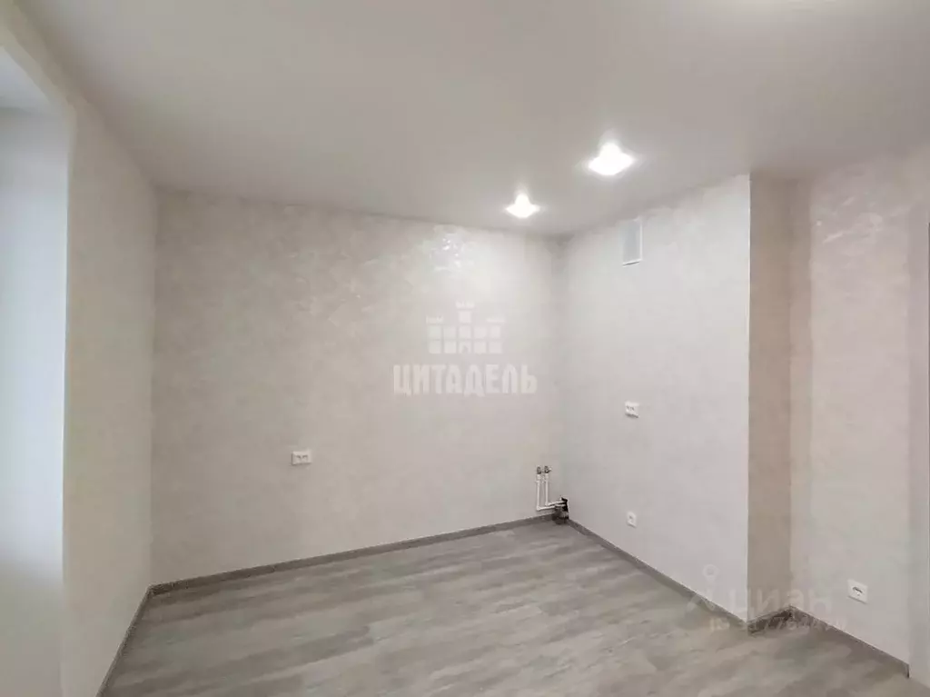 Студия Воронежская область, Воронеж ул. Артамонова, 34Ж (22.0 м) - Фото 1