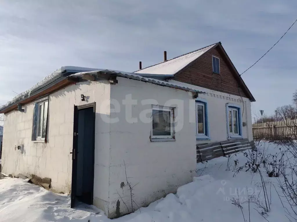 Дом в Белгородская область, Вейделевский район, с. Николаевка ул. ... - Фото 1