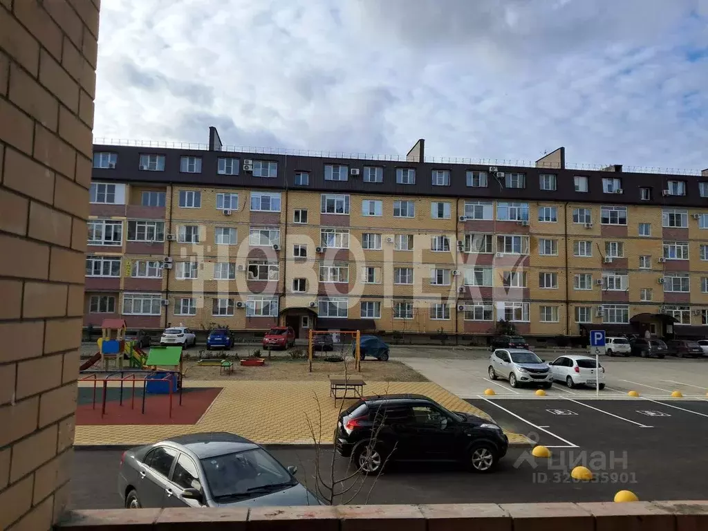 1-к кв. Краснодарский край, Горячий Ключ ул. Кириченко, 7к5 (35.0 м) - Фото 0