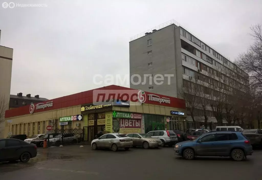 2-комнатная квартира: Тюмень, улица Мельникайте, 115 (46 м) - Фото 0