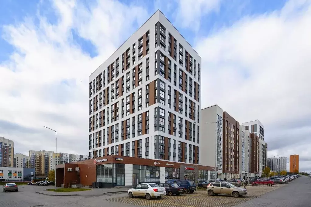 2-к кв. Кировская область, Киров ул. Анжелия Михеева, 17 (58.2 м) - Фото 1