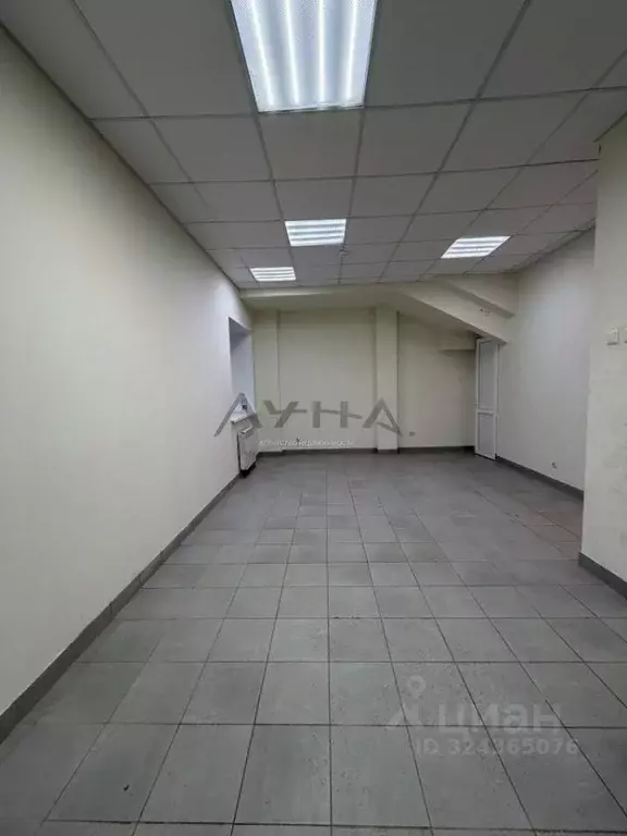 Торговая площадь в Татарстан, Набережные Челны бул. ... - Фото 2